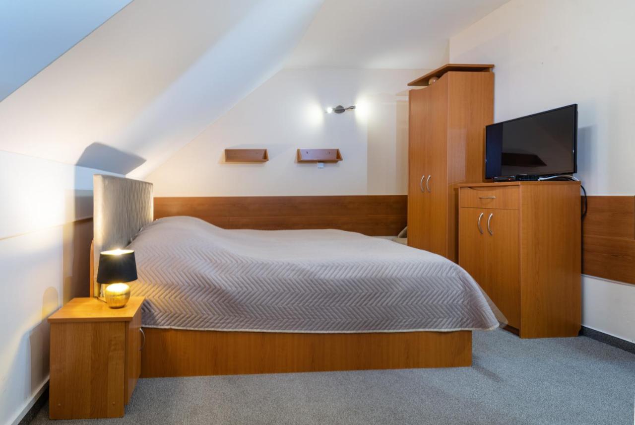 Vila Viktoria Rajecké Teplice Exteriér fotografie